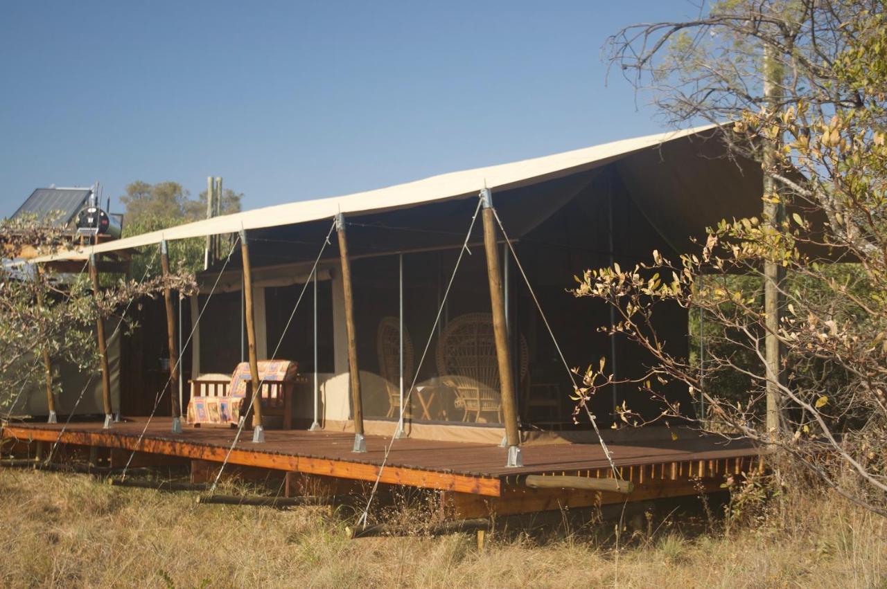 Out In Africa Wildlife Lodge Hammanskraal Exterior foto